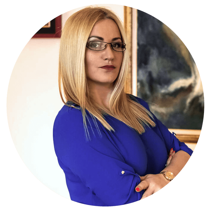 Adriana Savić — advokat